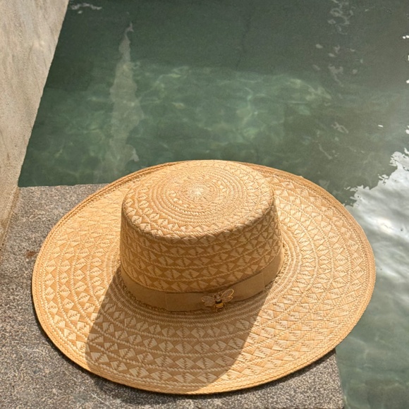 LOURDES STRAW HAT - Picture 8 of 10